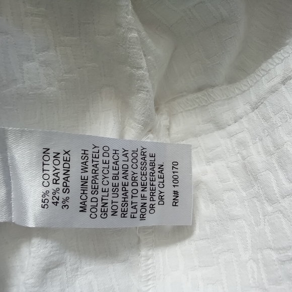 White Capri Pants - Picture 4 of 6